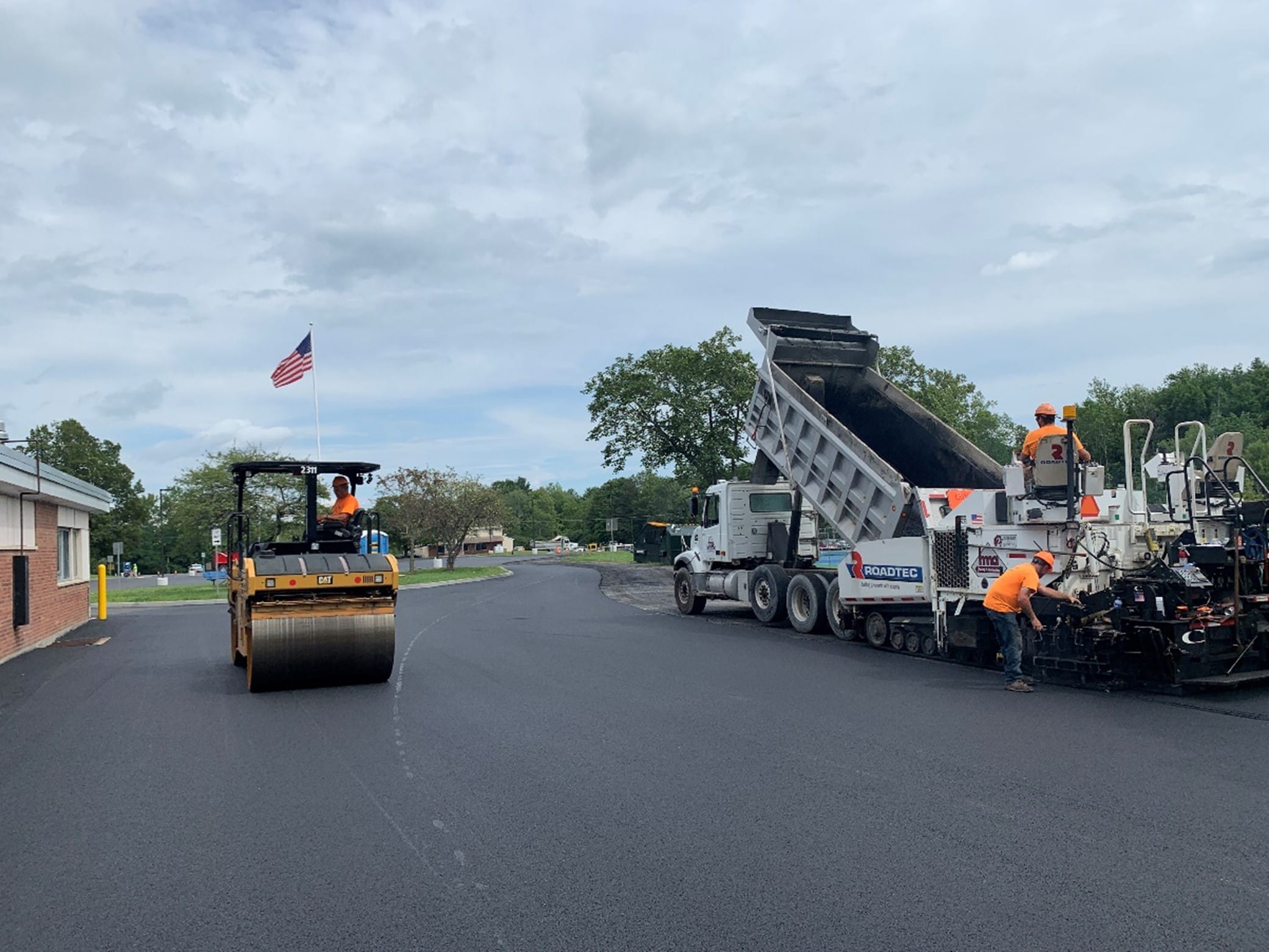 Asphalt paving with HMA Paving and Contracting